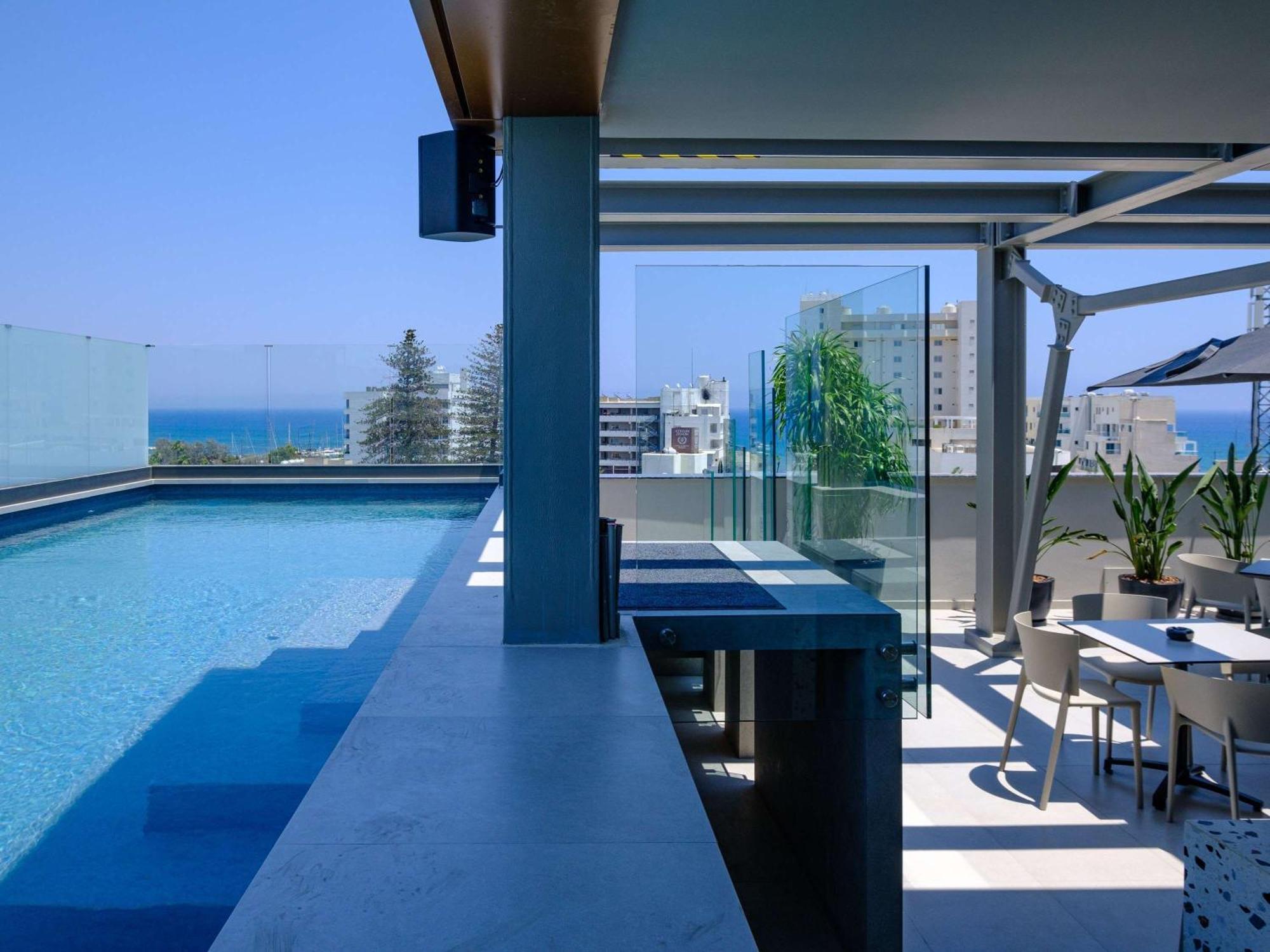 Mercure Larnaca City Extérieur photo