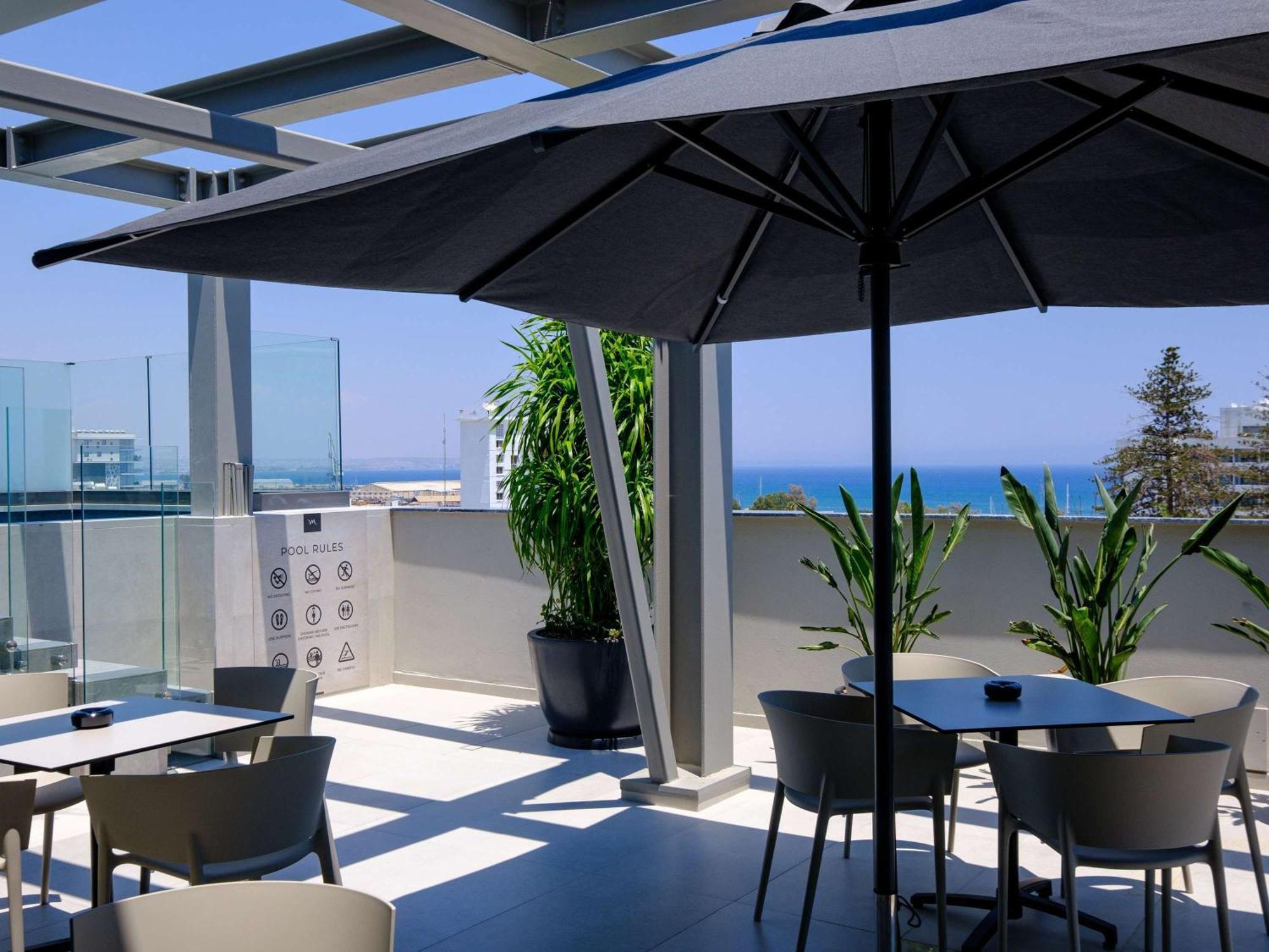 Mercure Larnaca City Extérieur photo